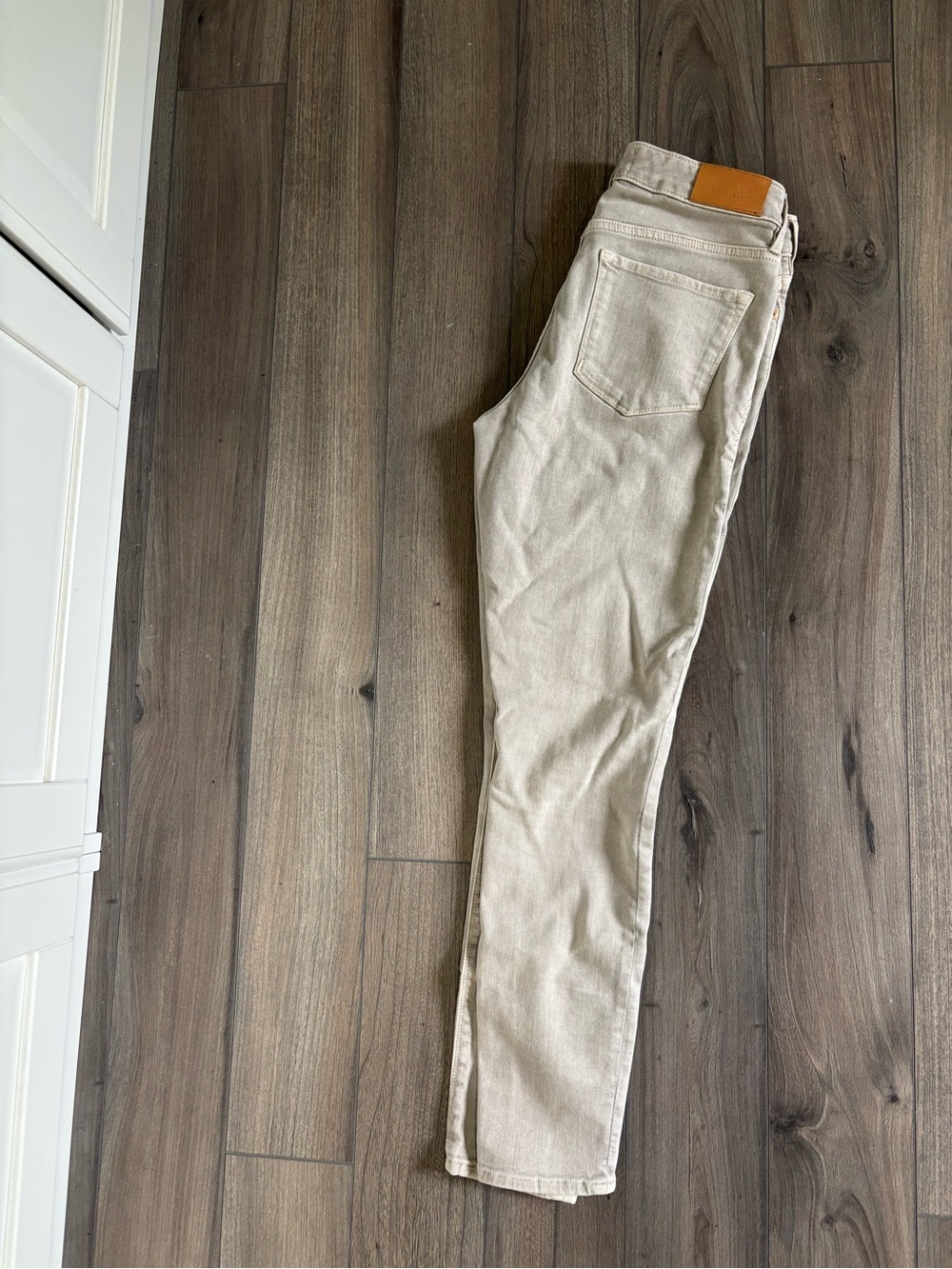 Dear John Women’s Denim, soft and light grey size 27